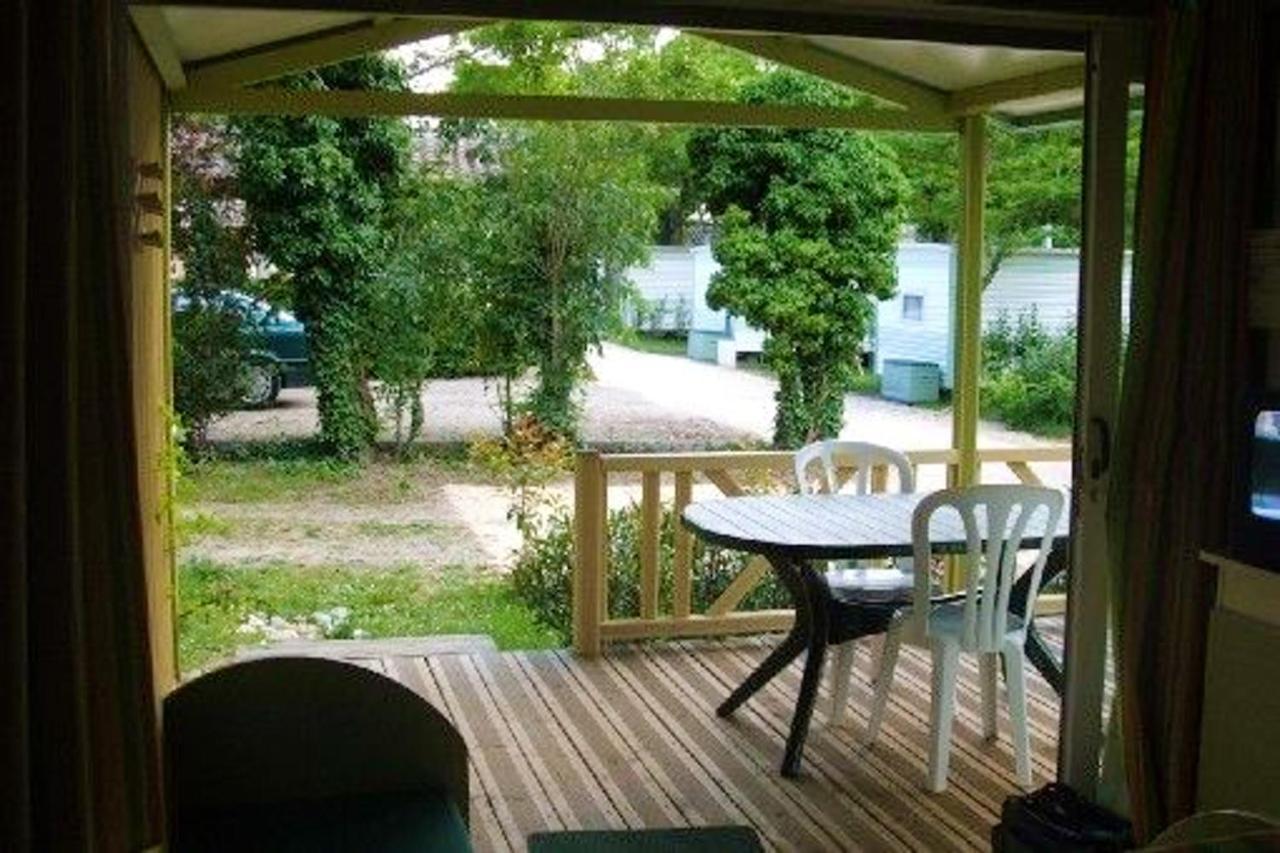 Bungalow With 2 Bedrooms In Ruoms With Wonderful Mountain View Shared Pool Enclosed Garden Extérieur photo